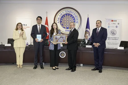 Azərbaycanlı həkimlərin Türkiyədə təlim kursu başa çatıb