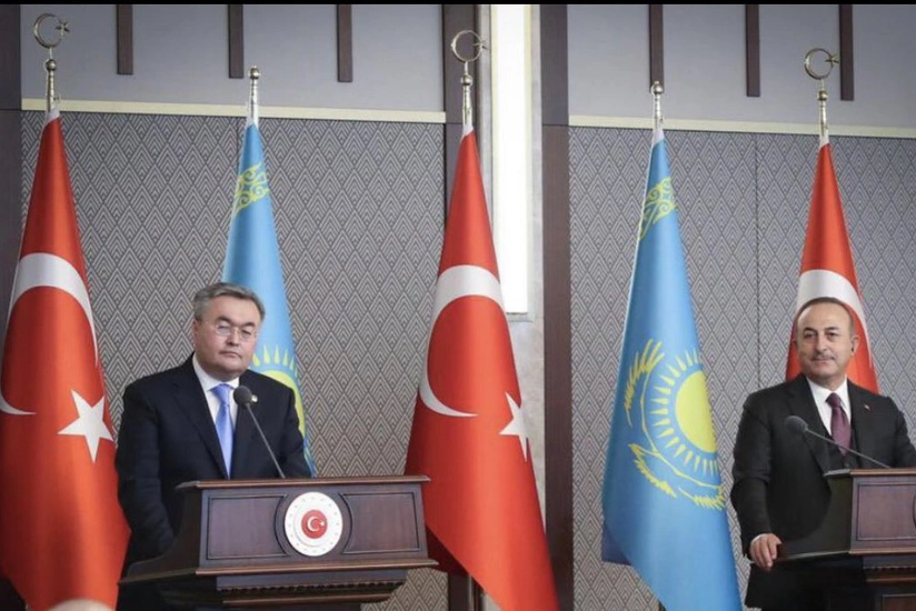 Turkish, Kazakh FMs hold phone conversation