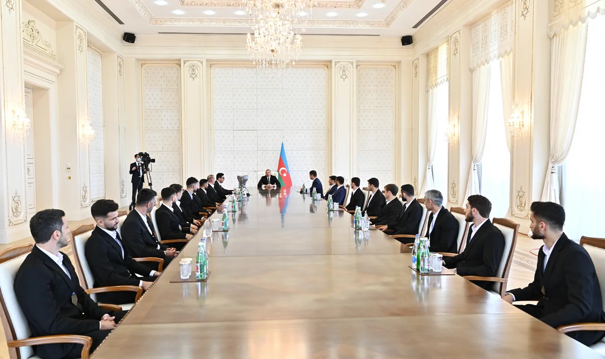 President Ilham Aliyev receives members of Azerbaijan national mini-football team