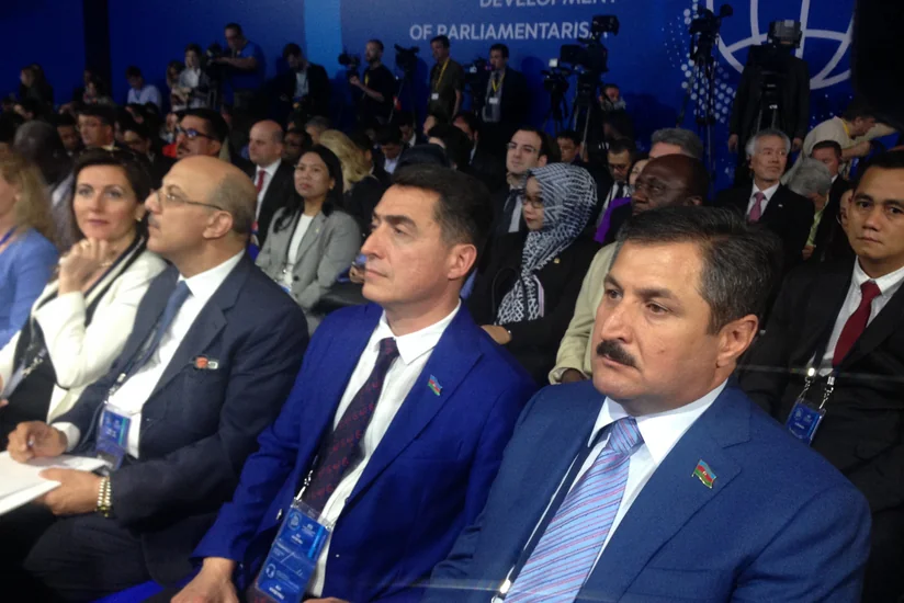 Azərbaycan nümayəndə heyəti Moskvada Parlamentarizmin inkişafı beynəlxalq forumunda iştirak edir