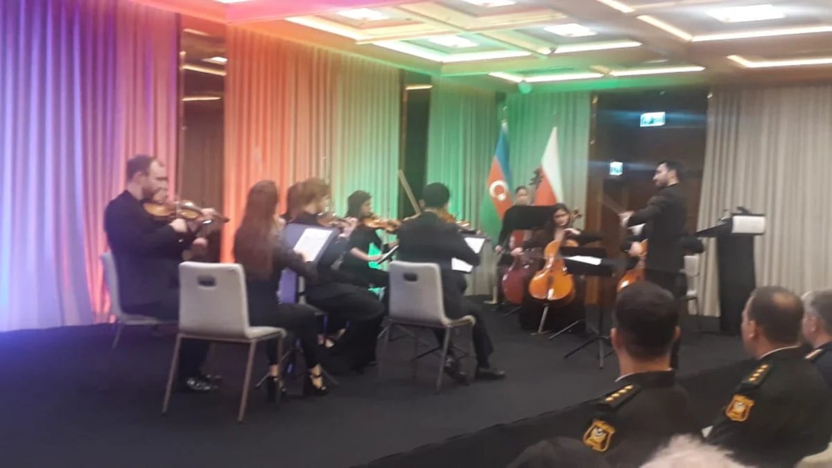 Varşavada Zəfər Gününə həsr olunan konsert təşkil edilib