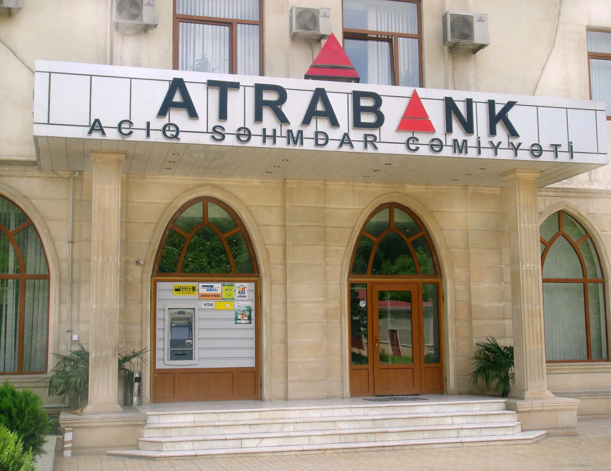 “AtraBank”ın İdarə Heyətinin sabiq sədrinin məhkəməsi başlayıb