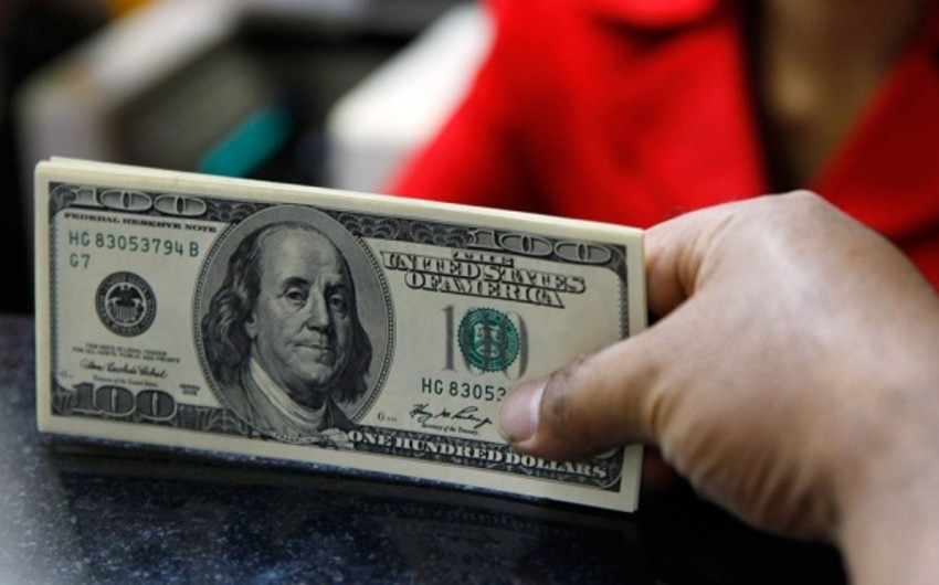 ​AMB: Sabah dolların rəsmi məzənnəsi 1,5980 manat olacaq