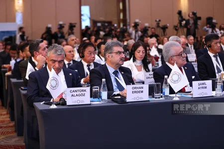 Bakıda Qərbi Azərbaycana qayıdışla bağlı beynəlxalq konfransın ilk günü başa çatıb - YENİLƏNİB