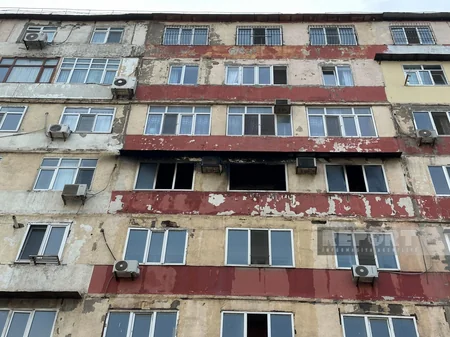 В Баку в жилом доме произошел пожар, эвакуированы шесть человек