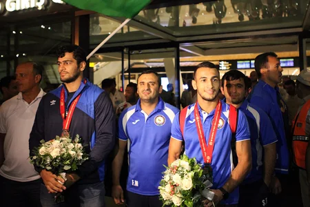 Azərbaycan cüdoçuları Macarıstandan 4 medalla Bakıya qayıdıblar - FOTO