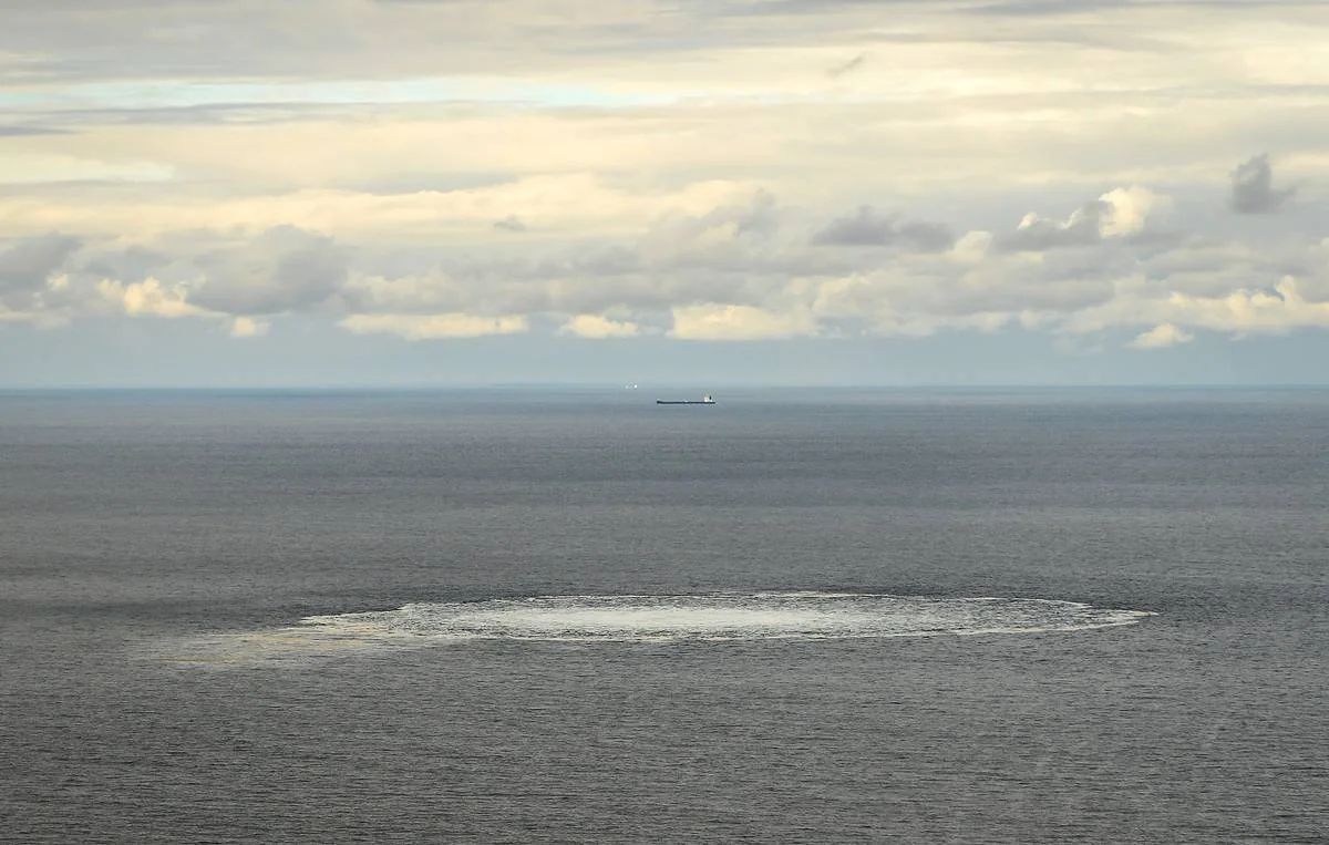 Vessel chartered by Nord Stream AG arrives at alleged location of pipeline damage