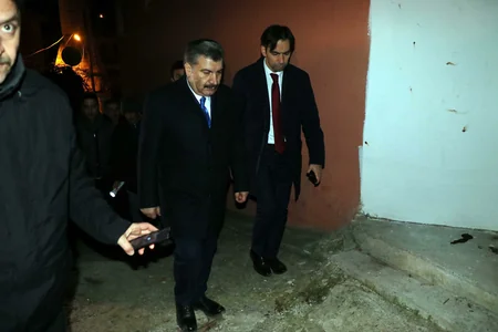 Türkiyənin ağrılı günü - zəlzələ bölgəsindən  - FOTOREPORTAJ