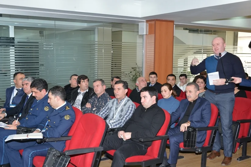 Ticarətlə məşğul olan sahibkarlar POS-terminallardakı yüksək faizlərdən şikayət edib