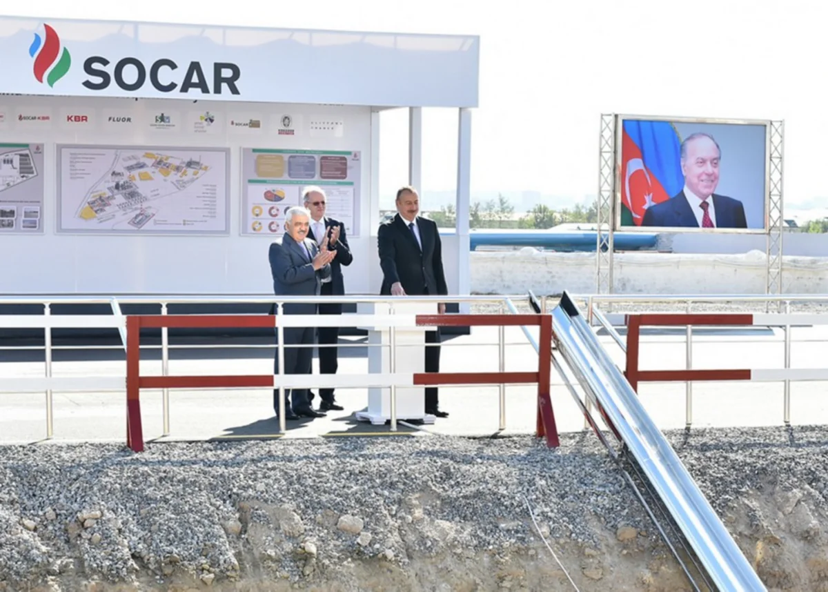 Prezident İlham Əliyev Bakıda yeni bitum istehsalı qurğusunun təməlqoyma mərasimində iştirak edib