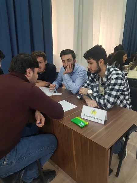 ETSN-də könüllülər arasında bilik yarışması keçirilib - YENİLƏNİB