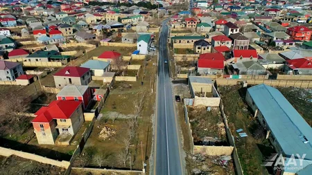 Bakının Saray qəsəbəsində Mikayıl Müşfiq küçəsi təmir edilib