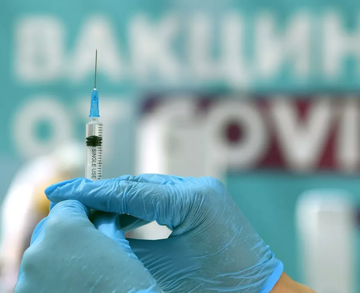 Названо последствие отказа от второй дозы вакцины