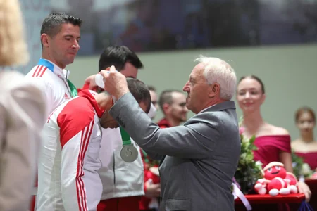 Dünya çempionatı: Ukraynadan olan atıcı qızıl medal qazanıb