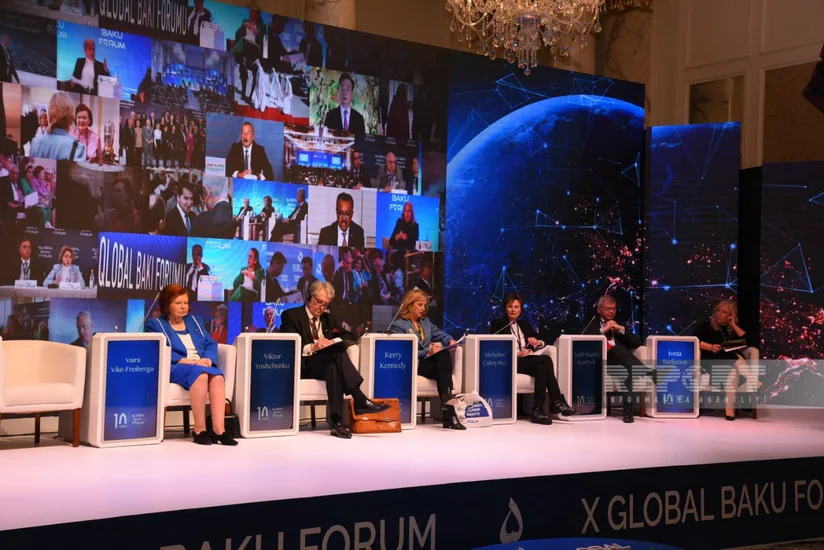 Ukraynanın eks-prezidenti: “Biz “Makron sindromu”ndan əziyyət çəkmirik”
