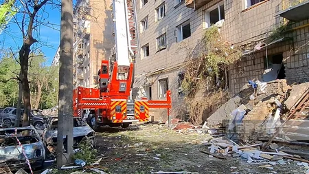 Rusiyanın kütləvi dron hücumuna məruz qalan Kiyevdən FOTOREPORTAJ