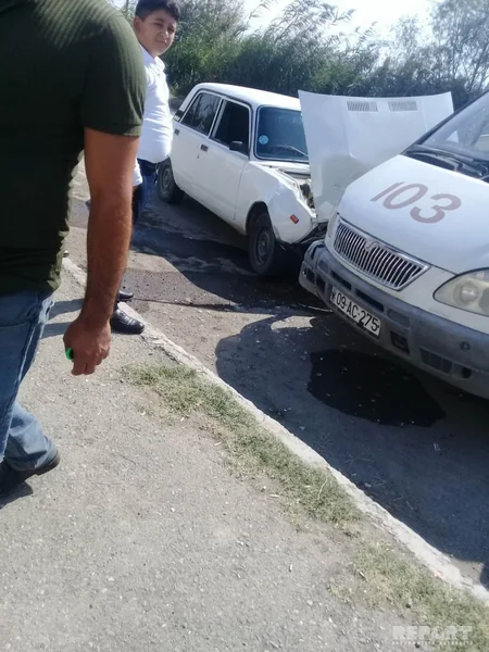 Bərdədə təcili yardım maşını qəzaya düşüb, yaralılar var - FOTO