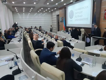 Sahibkarlığın inkişafında vergi siyasəti müzakirə olunub