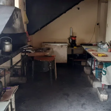 Ağdaşda qanunsuz işləyən restoran bağlanıb