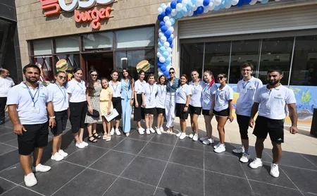 First Vice-President Mehriban Aliyeva attends celebration organized for children by Heydar Aliyev Foundation