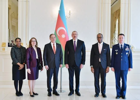 President Ilham Aliyev receives credentials of incoming U.S. ambassador