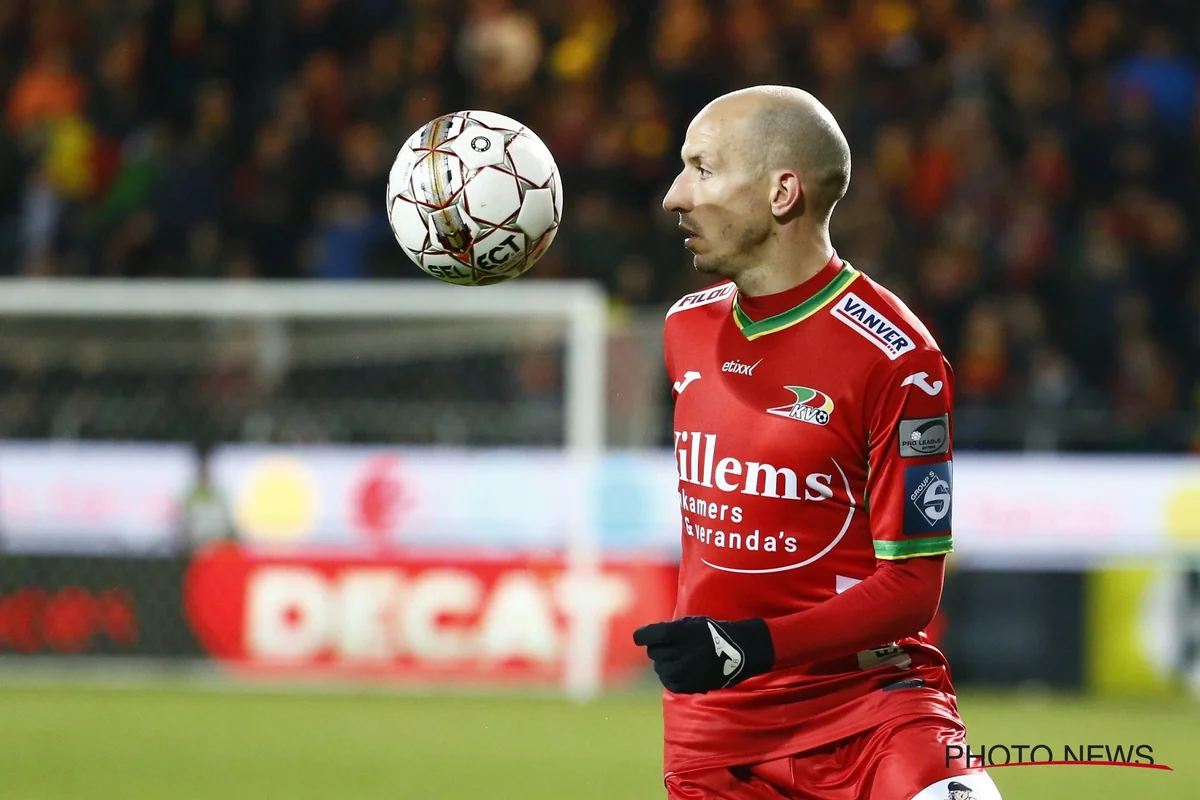 Fransalı futbolçu ürəktutmasından dünyasını dəyişib