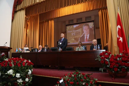 Mərhum professor Həsən Mirzəyevin 95 illiyinə həsr olunmuş konfrans keçirilib