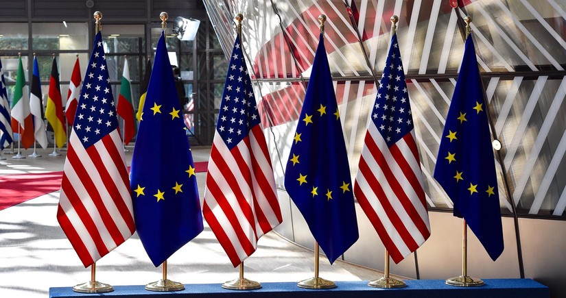 Вloomberg: Европа оказалась в трудном положении из-за тарифов США