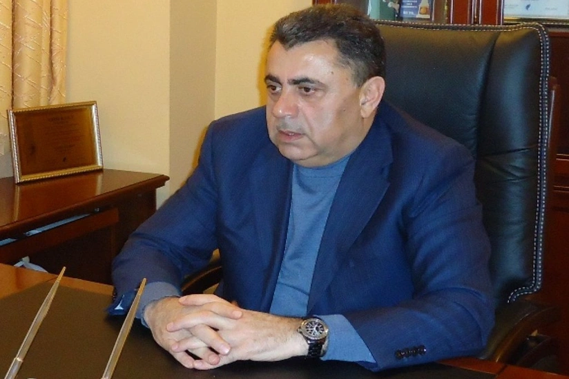 Şeyxin peyvənd olunan deputat qardaşı əhaliyə çağırış etdi
