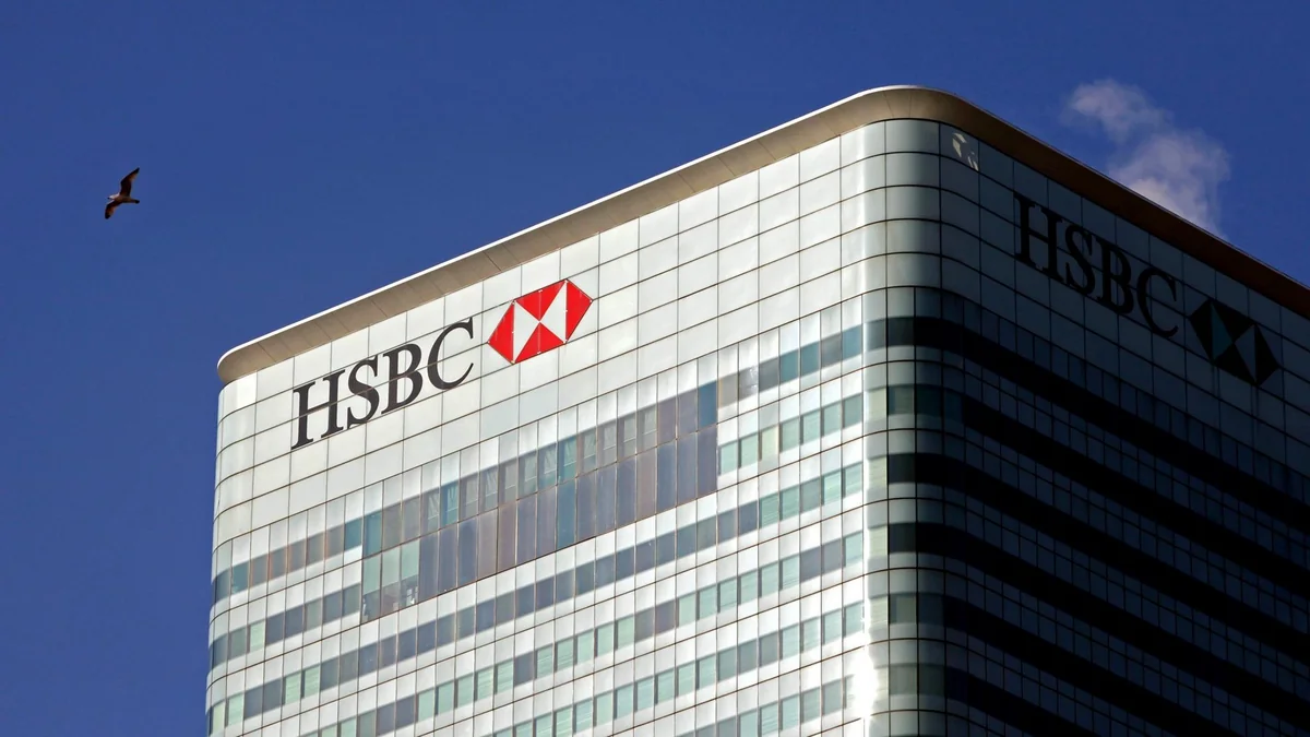 HSBC-nin xalis mənfəəti 31% artıb