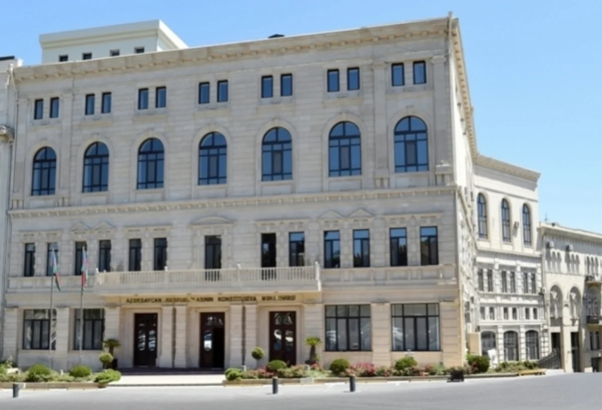 45 il əvvəl Azərbaycanın dördüncü Konstitusiyası qəbul edilib