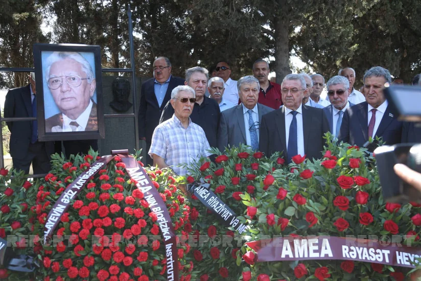 Eldar Salayev dəfn olunub - YENİLƏNİB-2