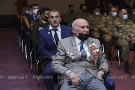 Bakı Konqres Mərkəzində “Nəsillərin görüşü” adlı konfrans keçirilib