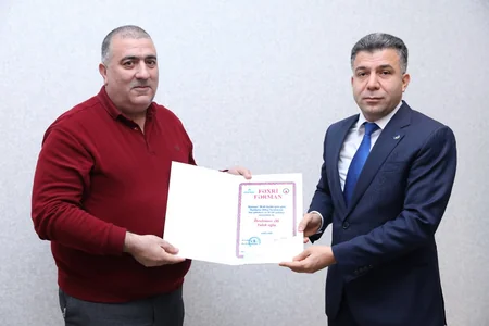 Azəriqazın baş direktoru Vətən müharibəsi iştirakçısı ilə görüş keçirib