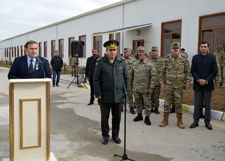 Zəfər Günü münasibətilə hərbi hissədə tədbir keçirilib
