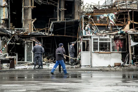 В ТЦ Diqlas сгорела территория площадью 17 тыс. квадратных метров - ФОТОРЕПОРТАЖ