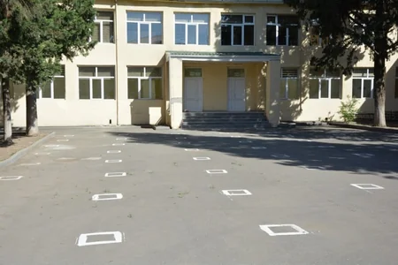 İmtahanların keçiriləcəyi məktəblərdə dezinfeksiya və təmizlik işləri aparılıb
