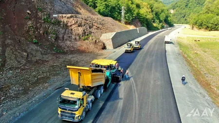 Завершено бурение 14 км Муровдагского тоннеля