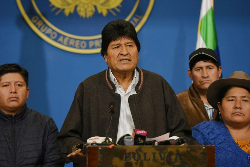 СМИ: Суд в Боливии отменил ордер на арест экс-президента Моралеса