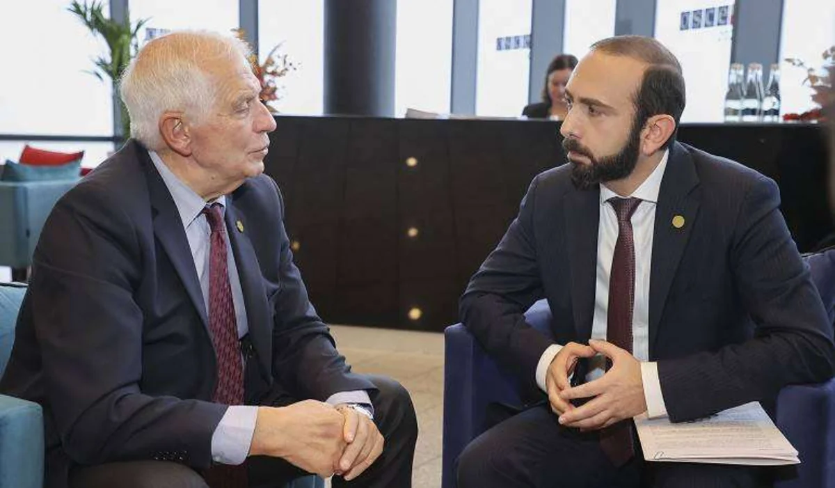 Mirzoyanla Borel Ermənistanın Azərbaycan və Türkiyə ilə münasibətlərini müzakirə edib