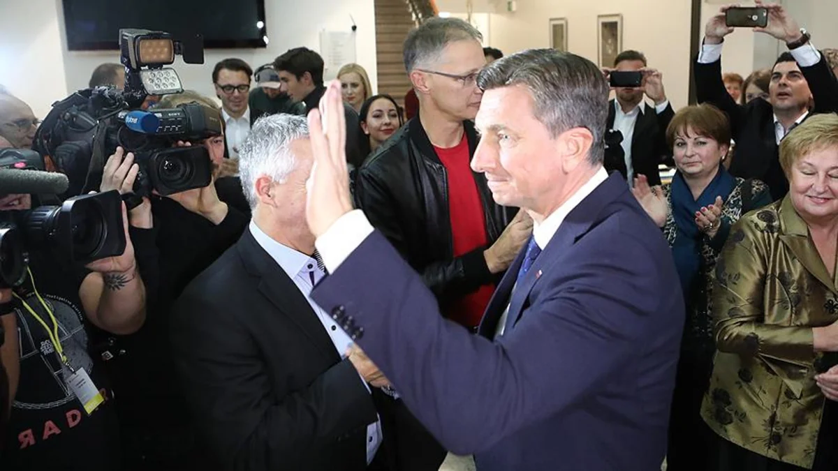 Borut Pahur yenidən Sloveniyanın prezidenti seçilib