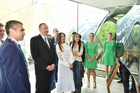 İlham Əliyev “Milan Expo 2015” sərgisində dövlət bayraqlarının qaldırılması mərasimində iştirak edib