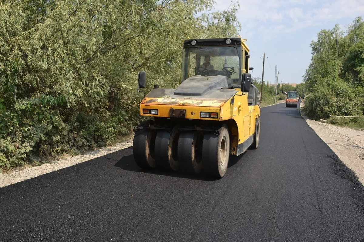 Bakının daha bir küçəsində yenidənqurma işləri yekunlaşır