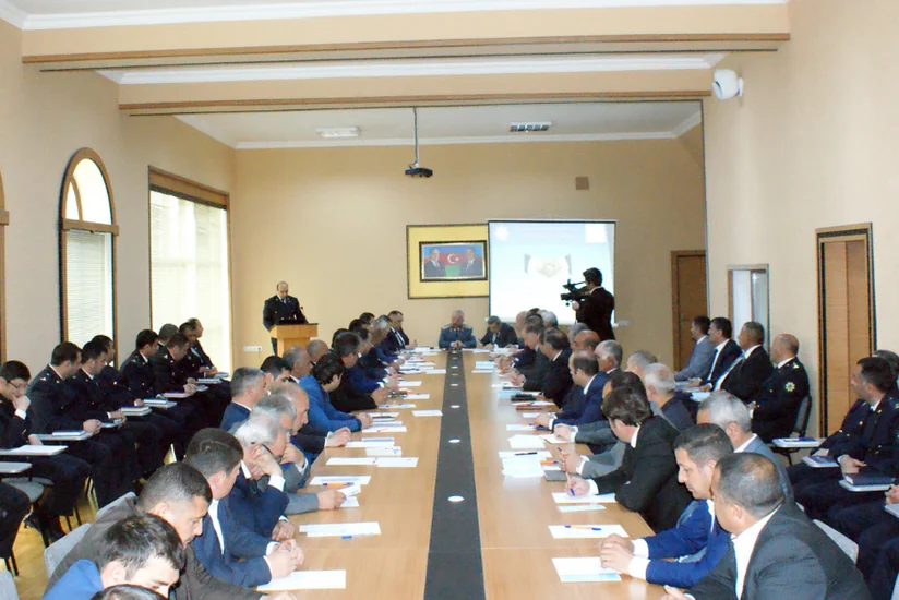 Naxçıvanda xarici ticarətlə məşğul olan sahibkarlarla görüş keçirilib