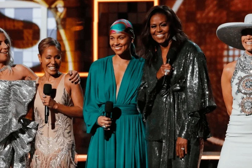 Мишель Обама получила Grammy за лучший альбом разговорного жанра