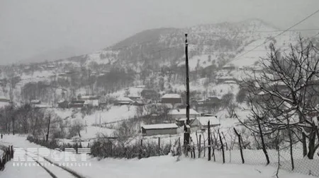 Cəlilabadda ev qarın ağırlığına tab gətirməyərək uçub - FOTO