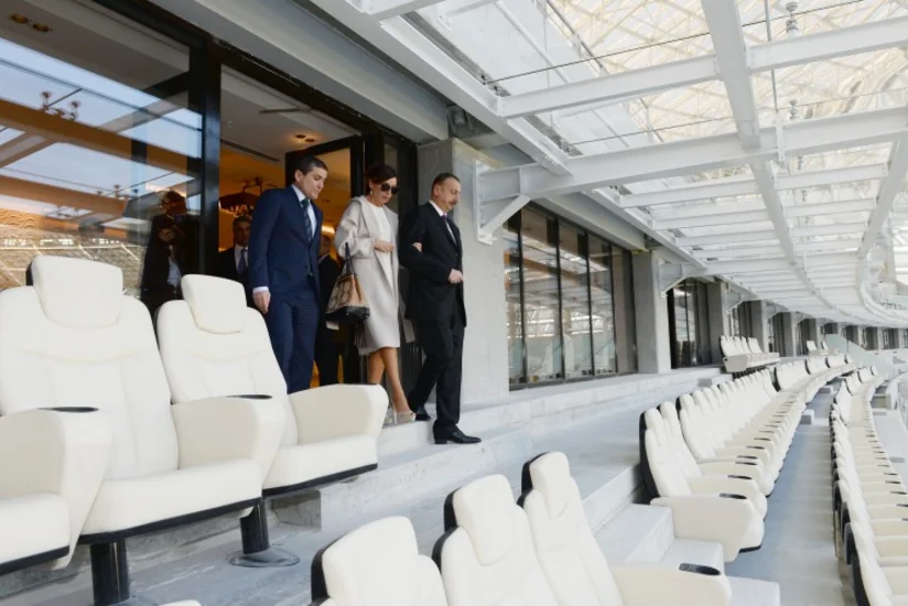 ​Prezident İlham Əliyev Bakı Olimpiya Stadionunda aparılan işlərin gedişi ilə tanış olub - FOTOLAR