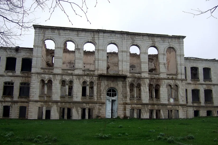 President allocates nearly $600,000 for restoration of Shusha Realni School