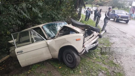 В Лянкяране КамАЗ столкнулся с легковым автомобилем, есть пострадавшие
