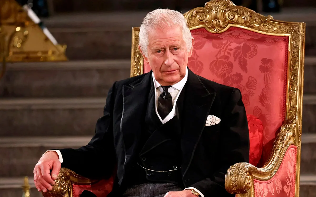 Böyük Britaniya kralına xərçəng diaqnozu qoyulub